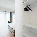 Apartman City-studio Im Innenhof Mit Boxspring-bett Und Community-raum *