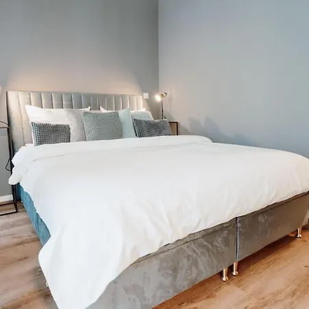 City-studio Im Innenhof Mit Boxspring-bett Und Community-raum Мюнстер