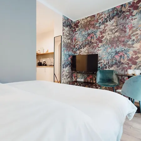 City-studio Im Innenhof Mit Boxspring-bett Und Community-raum Μούνστερ