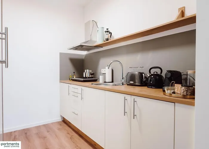 City-studio Im Innenhof Mit Boxspring-bett Und Community-raum Appartement